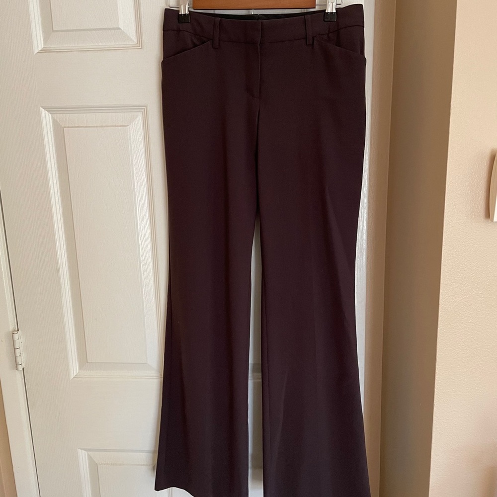 Women’s express design studio dress pant brown Size 2 Like New